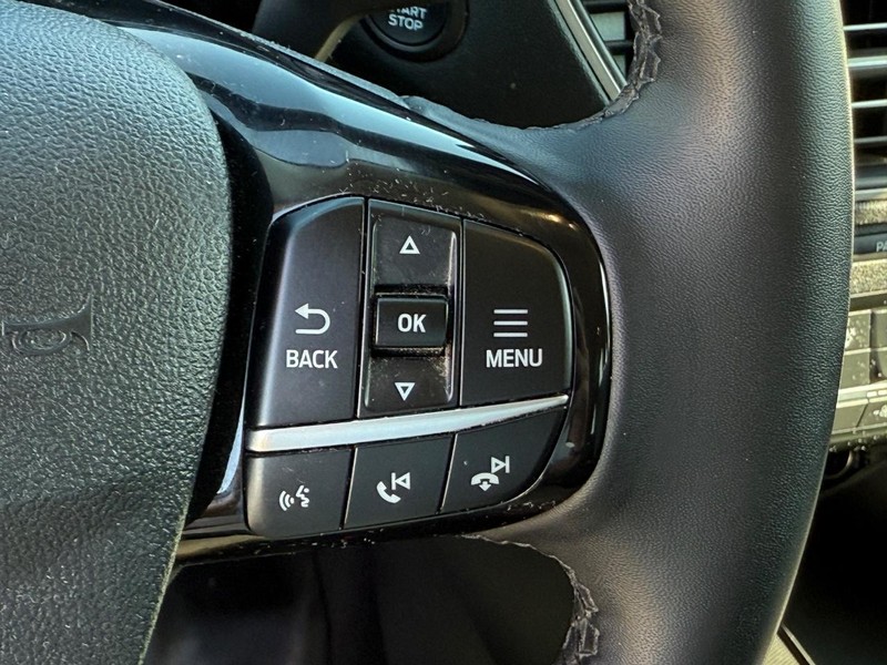 Ford Escape Vehicle Image 16