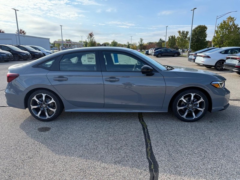Honda Civic Sedan Hybrid Vehicle Image 2