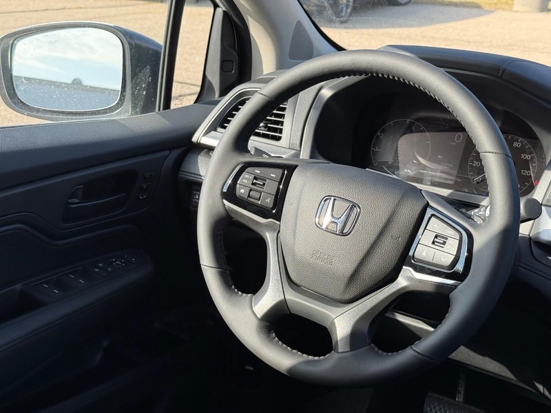 Honda Odyssey Vehicle Image 9