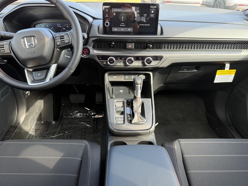 Honda CR-V Hybrid Vehicle Image 6