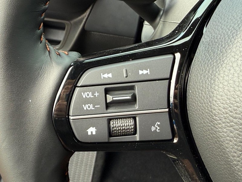 Honda HR-V Vehicle Image 11