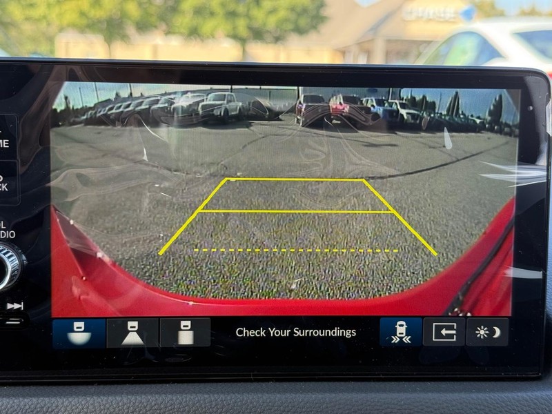 Honda Civic Hatchback Hybrid Vehicle Image 13