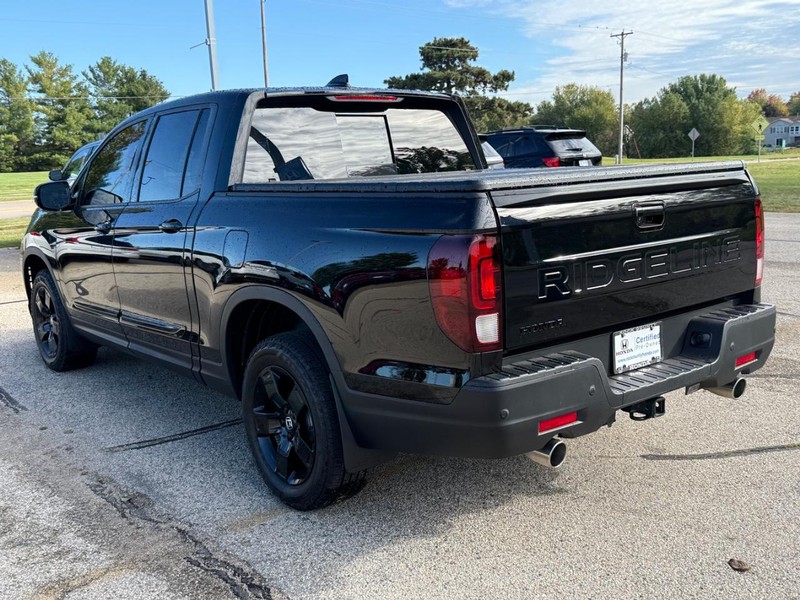 Honda Ridgeline Vehicle Image 5