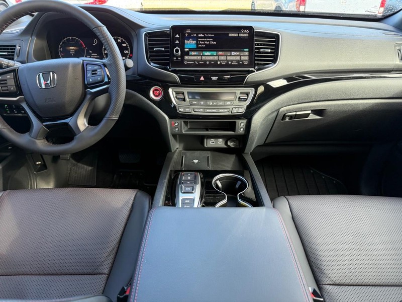 Honda Ridgeline Vehicle Image 10