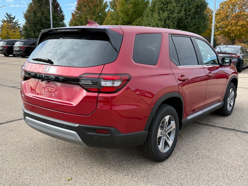 Honda Pilot Vehicle Image 3