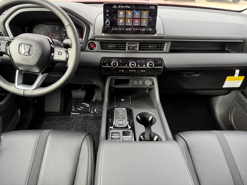 Honda Pilot Vehicle Image 6