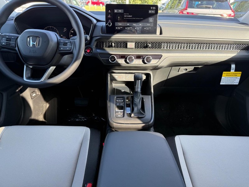 Honda CR-V Vehicle Image 6