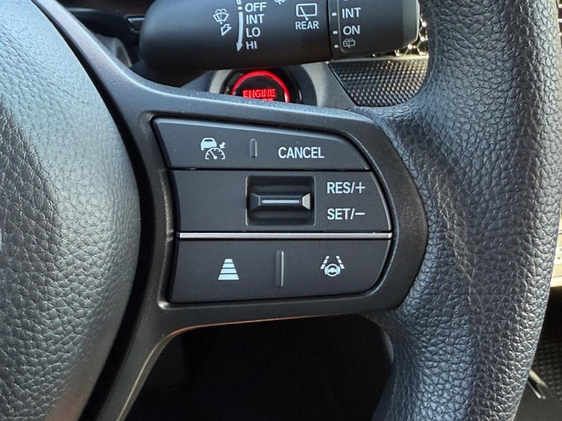 Honda CR-V Vehicle Image 12