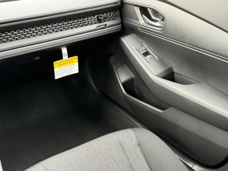 Honda Accord Sedan Vehicle Image 10