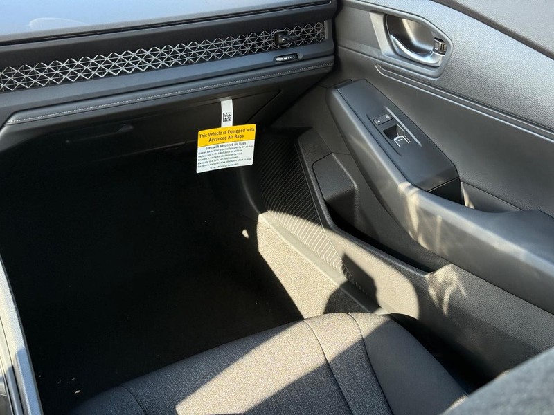 Honda Accord Sedan Vehicle Image 10