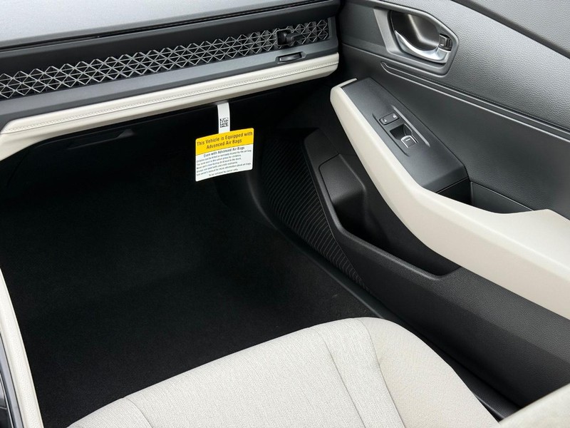 Honda Accord Sedan Vehicle Image 10