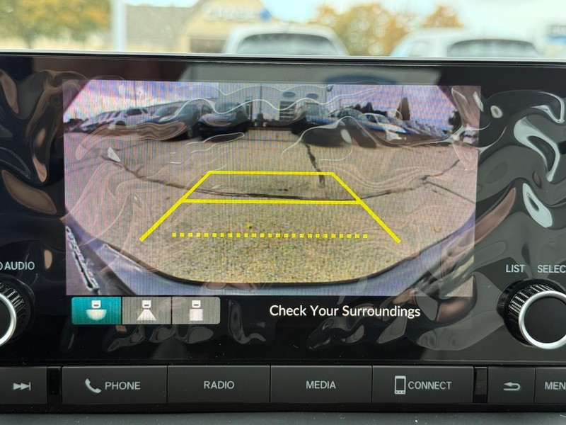 Honda Accord Sedan Vehicle Image 13