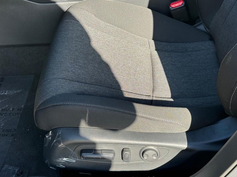 Honda Accord Sedan Vehicle Image 16