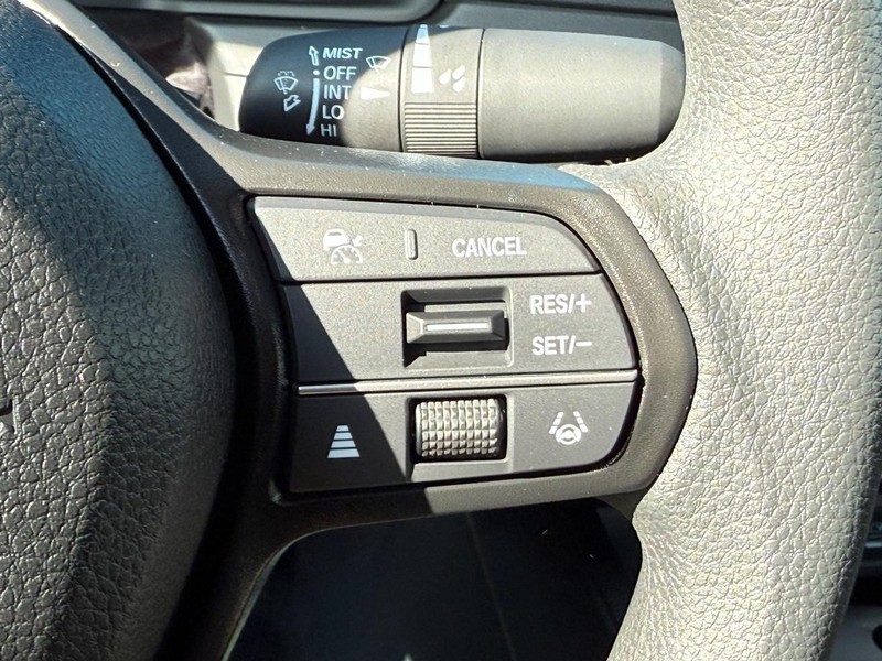 Honda Accord Sedan Vehicle Image 12