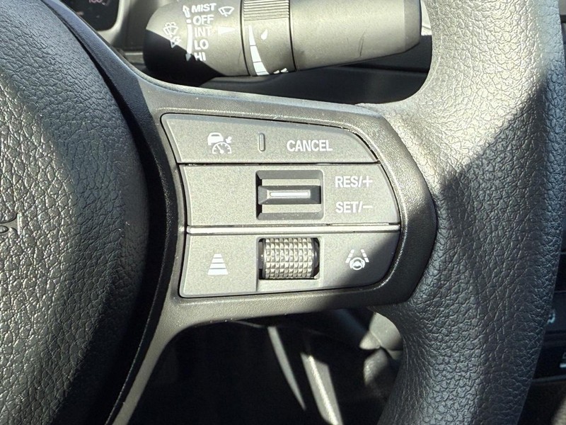 Honda Accord Sedan Vehicle Image 12