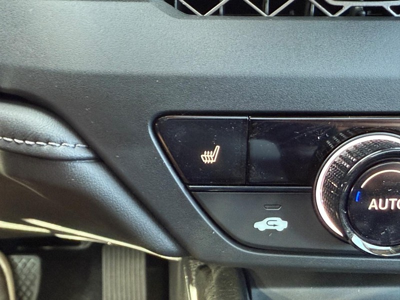 Honda Accord Sedan Vehicle Image 14