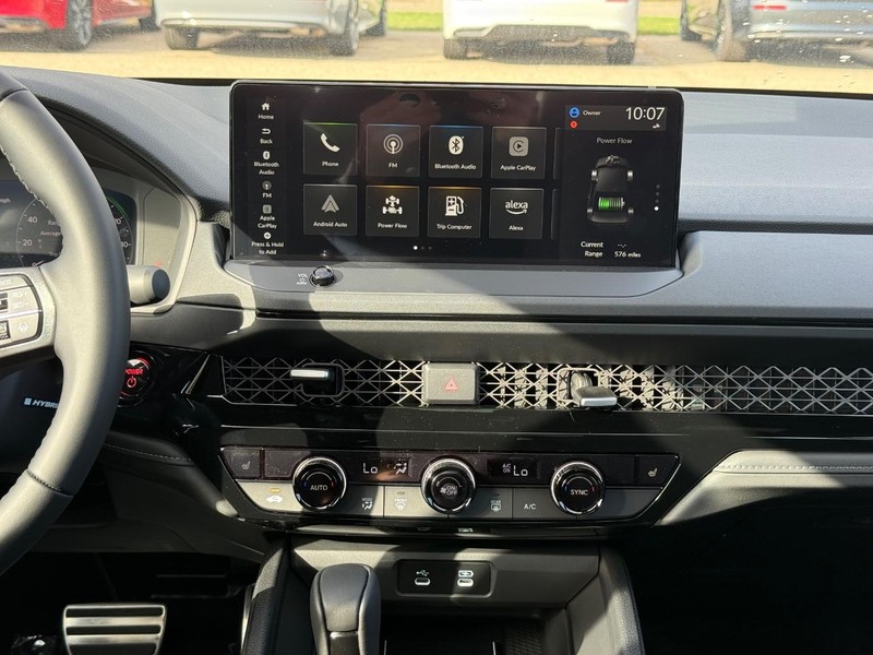 Honda Accord Hybrid Vehicle Image 7