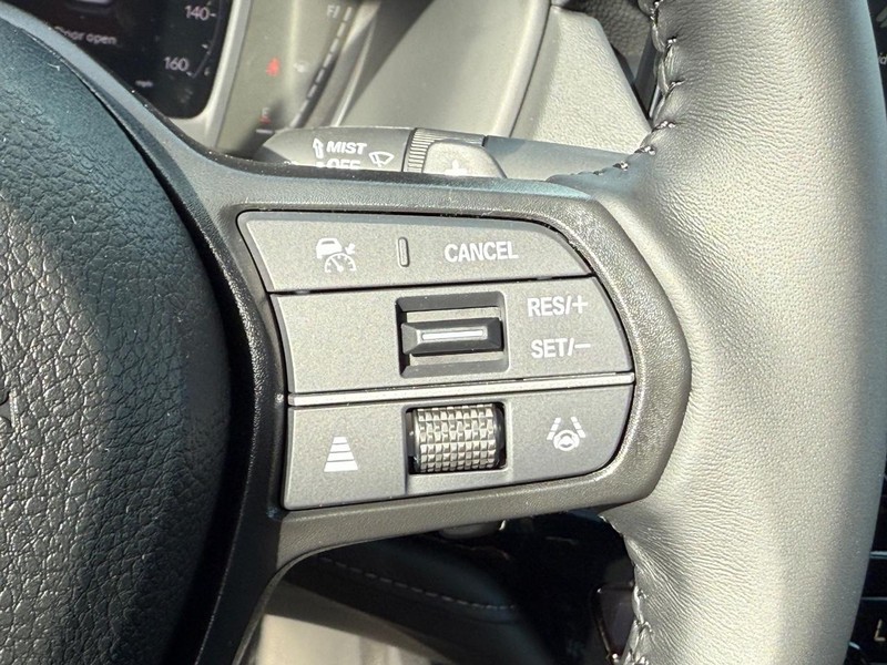 Honda Accord Hybrid Vehicle Image 12