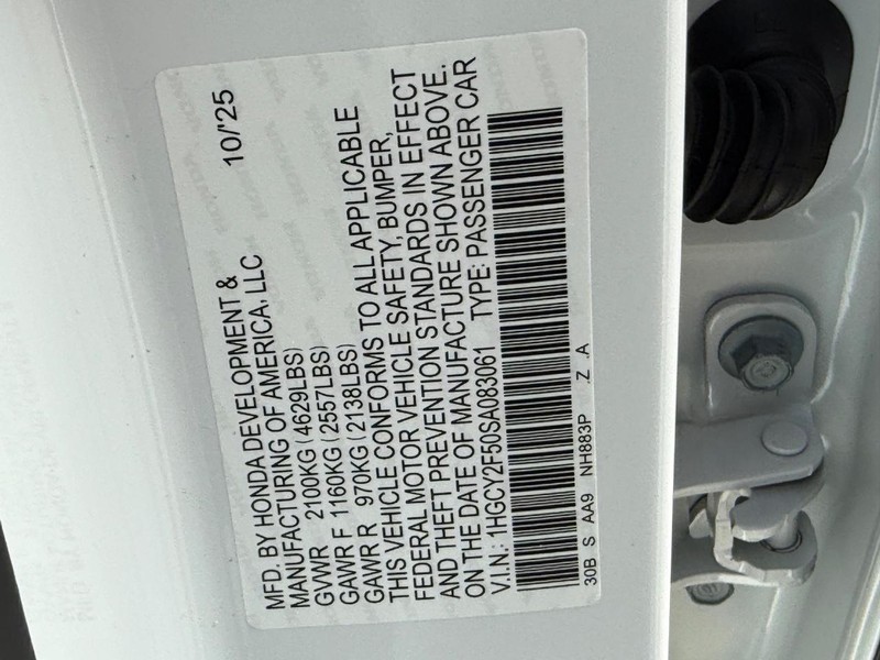 Honda Accord Hybrid Vehicle Image 17