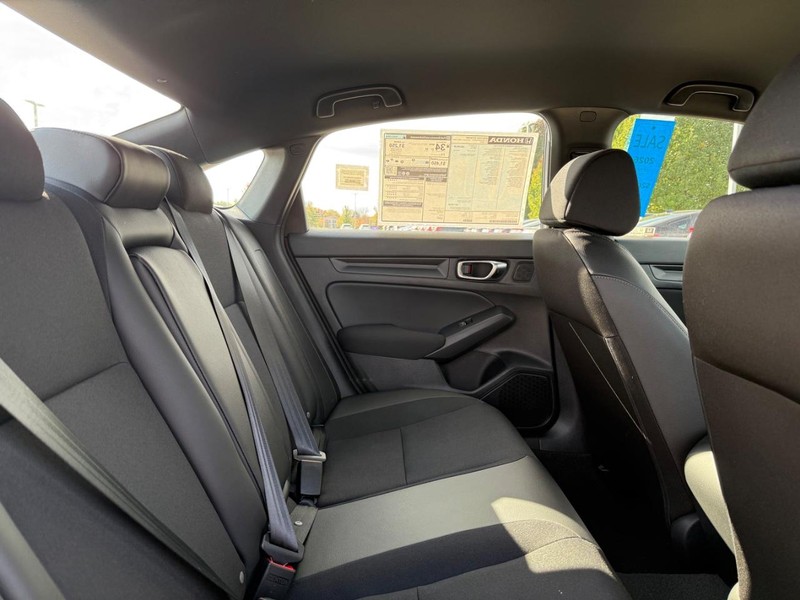 Honda Civic Sedan Vehicle Image 5