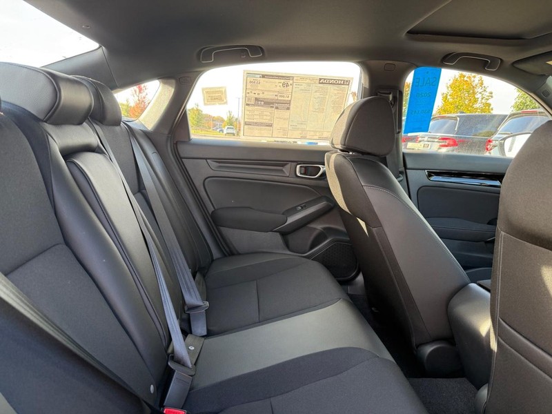 Honda Civic Sedan Hybrid Vehicle Image 5