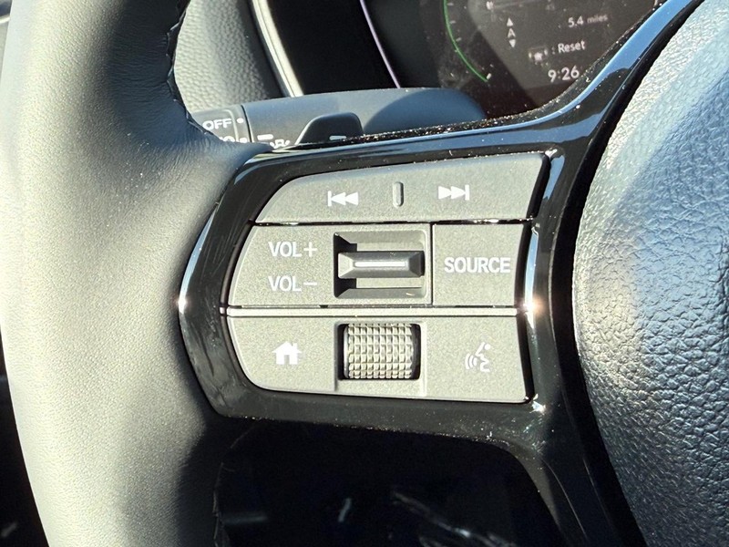 Honda Civic Sedan Hybrid Vehicle Image 11