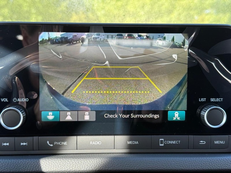 Honda Civic Sedan Hybrid Vehicle Image 13