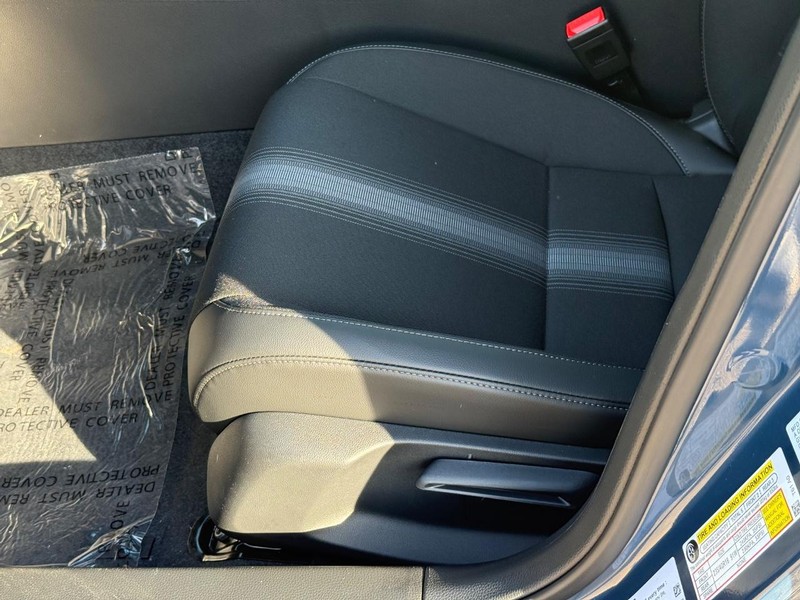 Honda Civic Sedan Hybrid Vehicle Image 16