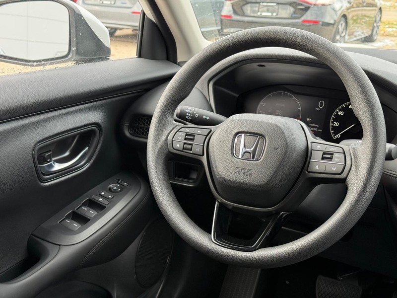 Honda HR-V Vehicle Image 9
