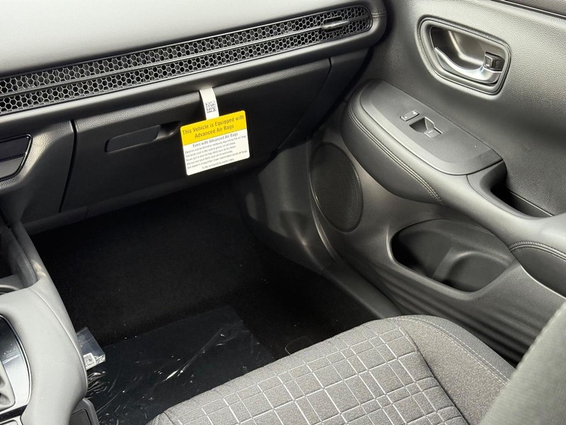 Honda HR-V Vehicle Image 10