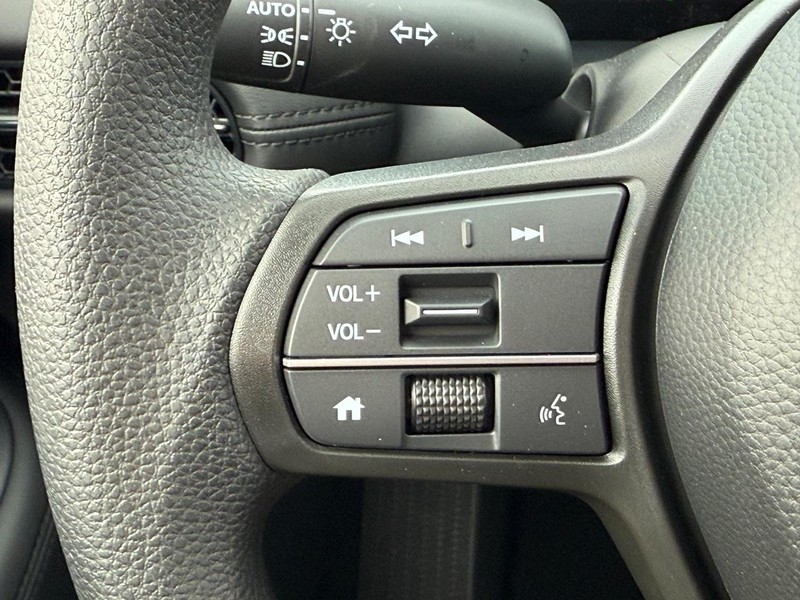 Honda HR-V Vehicle Image 11