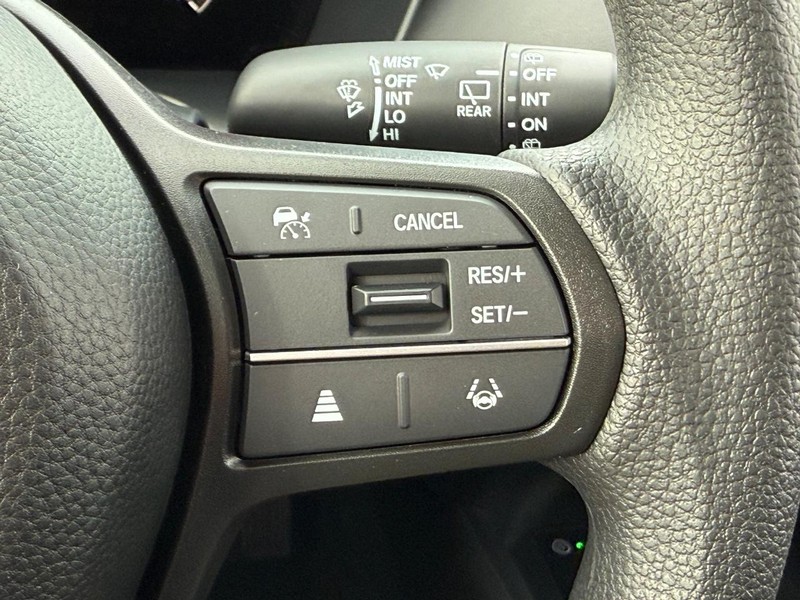 Honda HR-V Vehicle Image 12