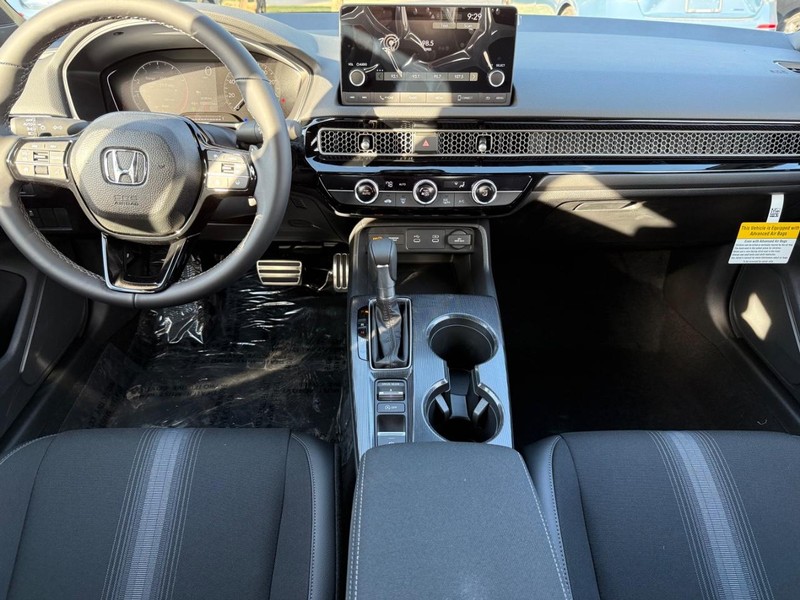 Honda Civic Sedan Vehicle Image 6