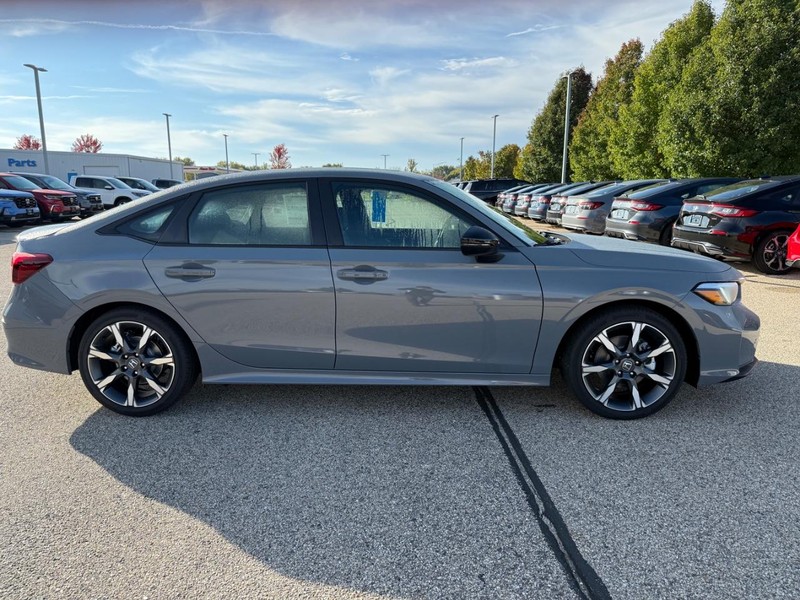 Honda Civic Sedan Hybrid Vehicle Image 2