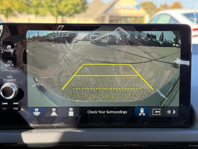 Honda Civic Sedan Hybrid Vehicle Image 13