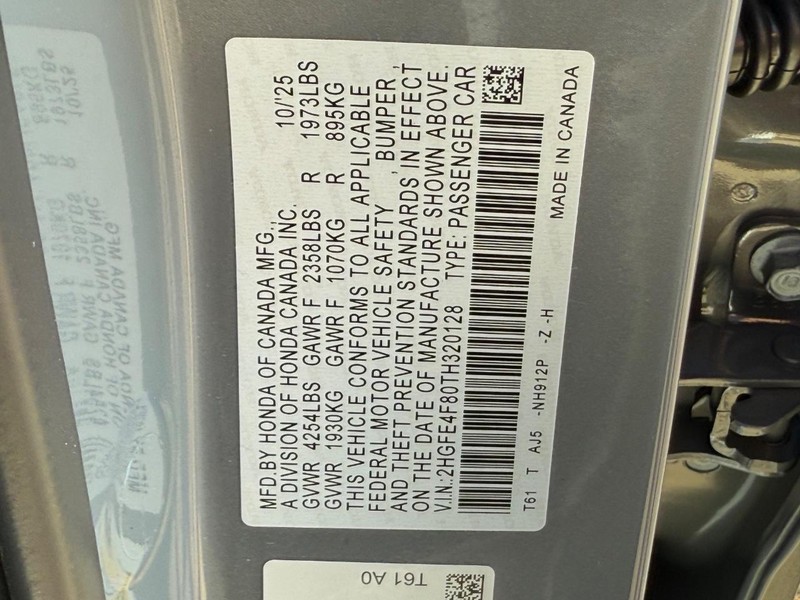 Honda Civic Sedan Hybrid Vehicle Image 17