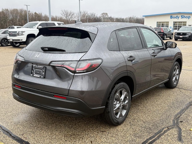 Honda HR-V Vehicle Image 3