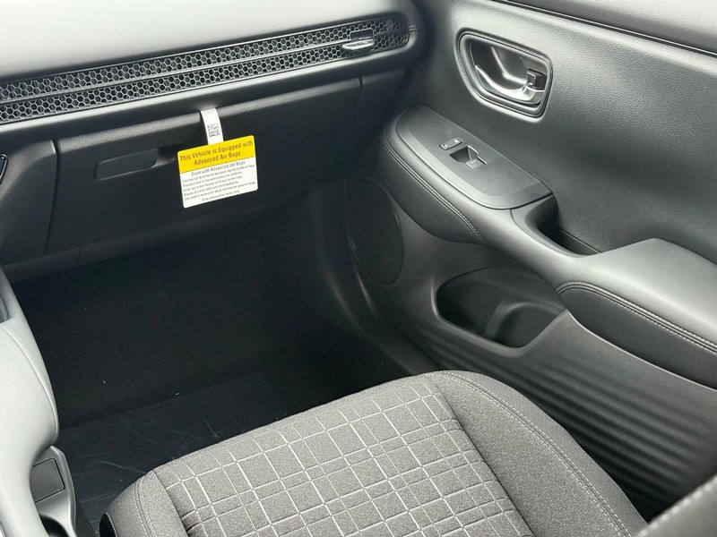 Honda HR-V Vehicle Image 10