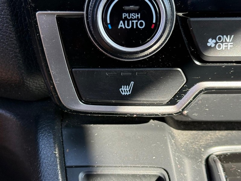 Honda CR-V Vehicle Image 16