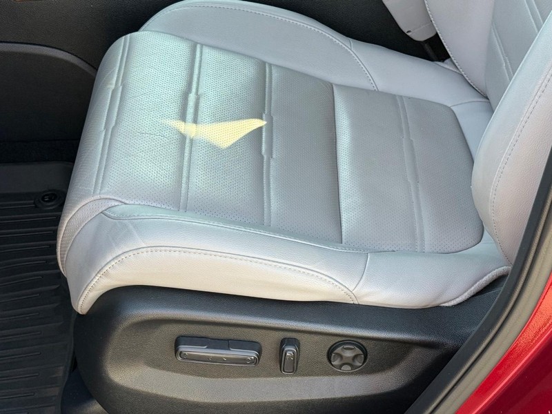 Honda CR-V Vehicle Image 19