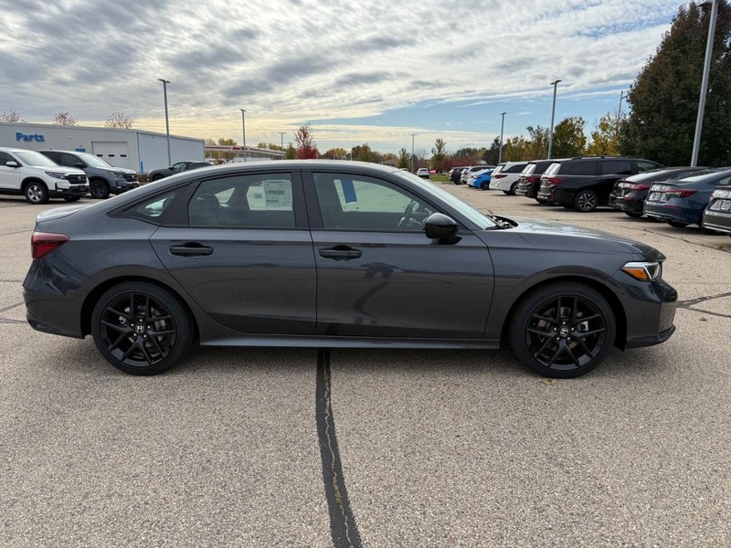 Honda Civic Sedan Hybrid Vehicle Image 2