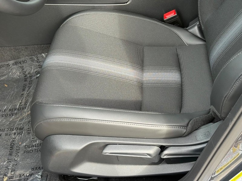 Honda Civic Sedan Hybrid Vehicle Image 16