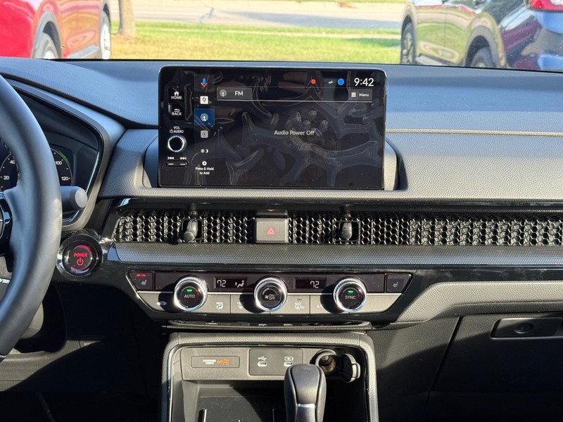 Honda CR-V Hybrid Vehicle Image 7