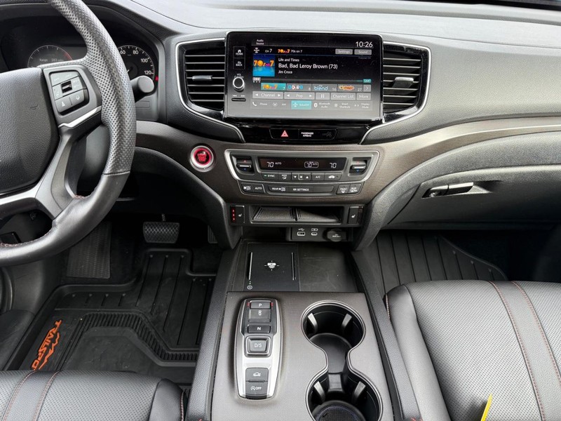 Honda Ridgeline Vehicle Image 11