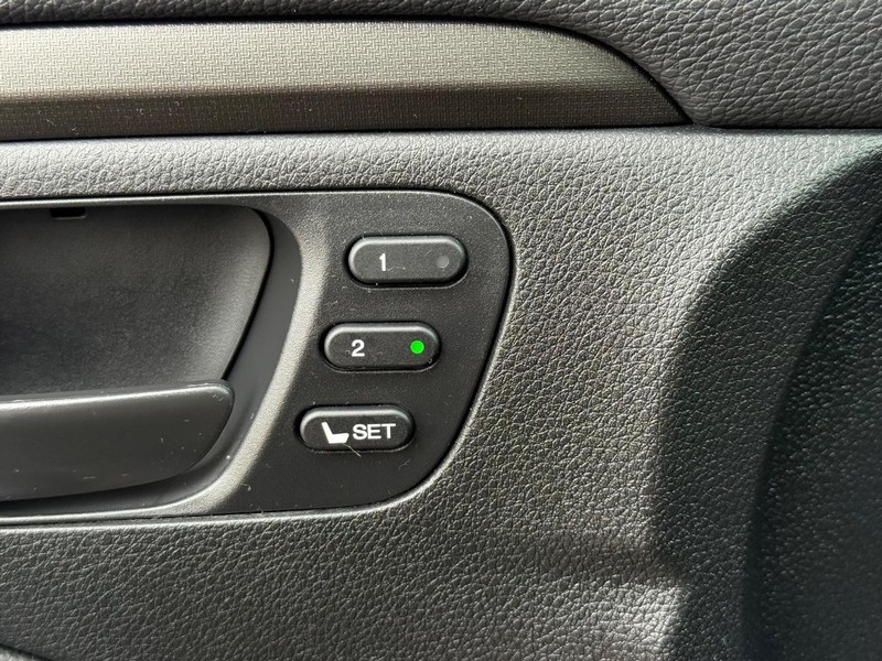 Honda Ridgeline Vehicle Image 16