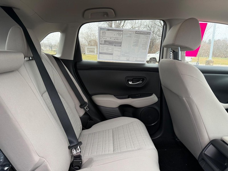 Honda HR-V Vehicle Image 5