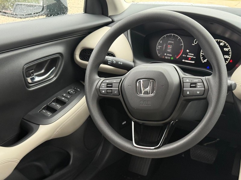Honda HR-V Vehicle Image 9