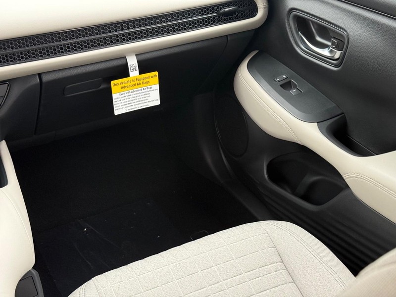 Honda HR-V Vehicle Image 10