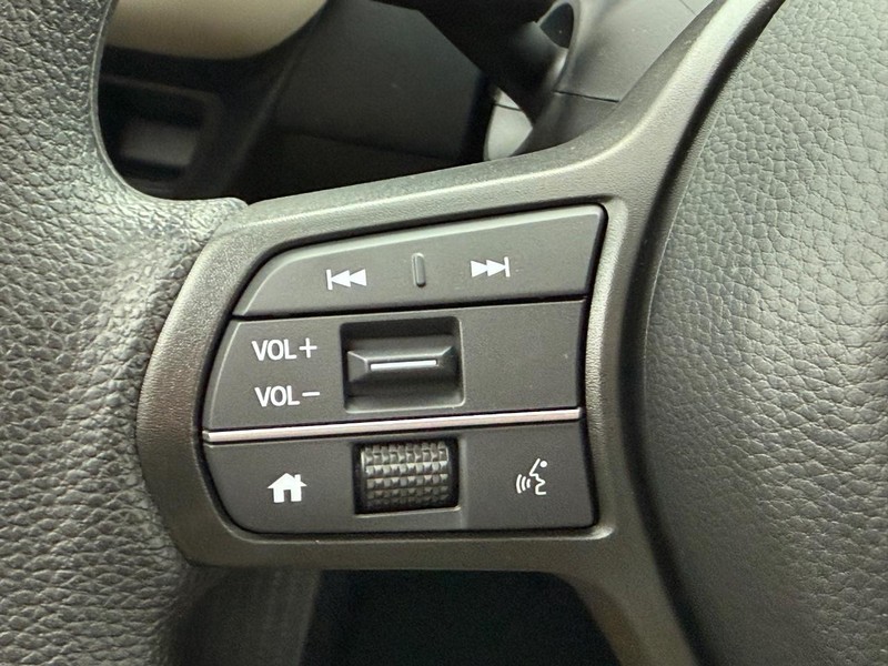 Honda HR-V Vehicle Image 11