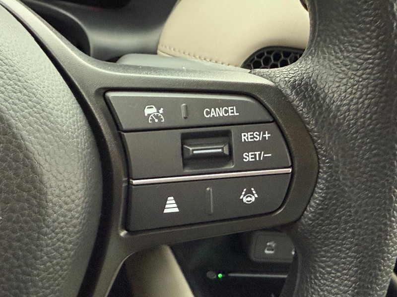 Honda HR-V Vehicle Image 13